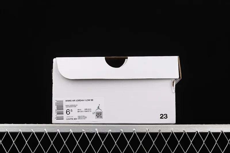 All categories Air Jordan Jordan series basketball shoes Air Jordan 1 Low G version pure original Air Jordan 1 Low AJ1 Joe 1 low-top cultural and leisure sports sneakers CZ0776-300